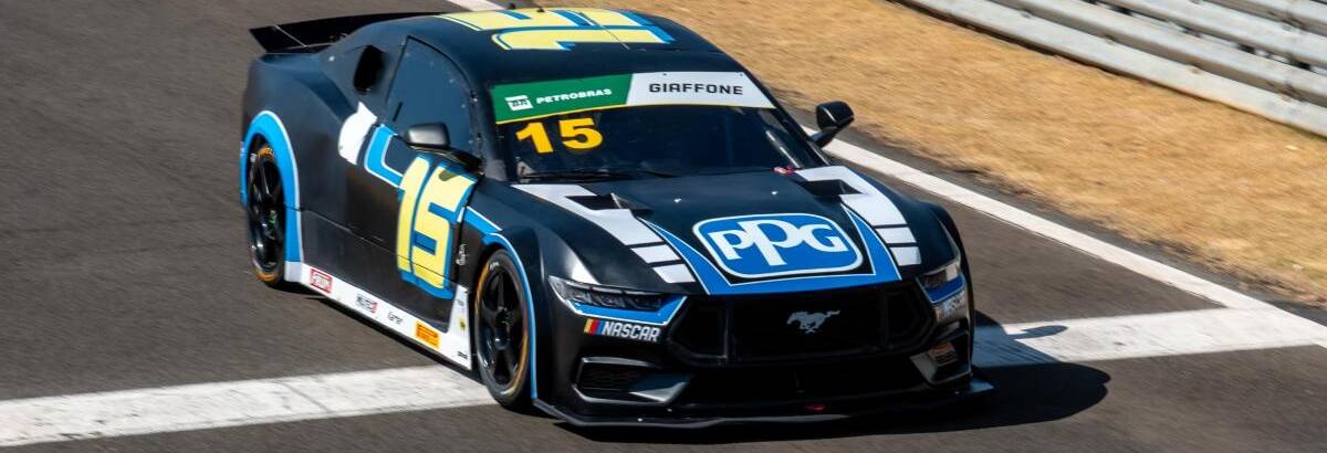 Tito Giaffone conquista segundo lugar e sobe no pódio da NASCAR Brasil pela Challenge no Velocitta