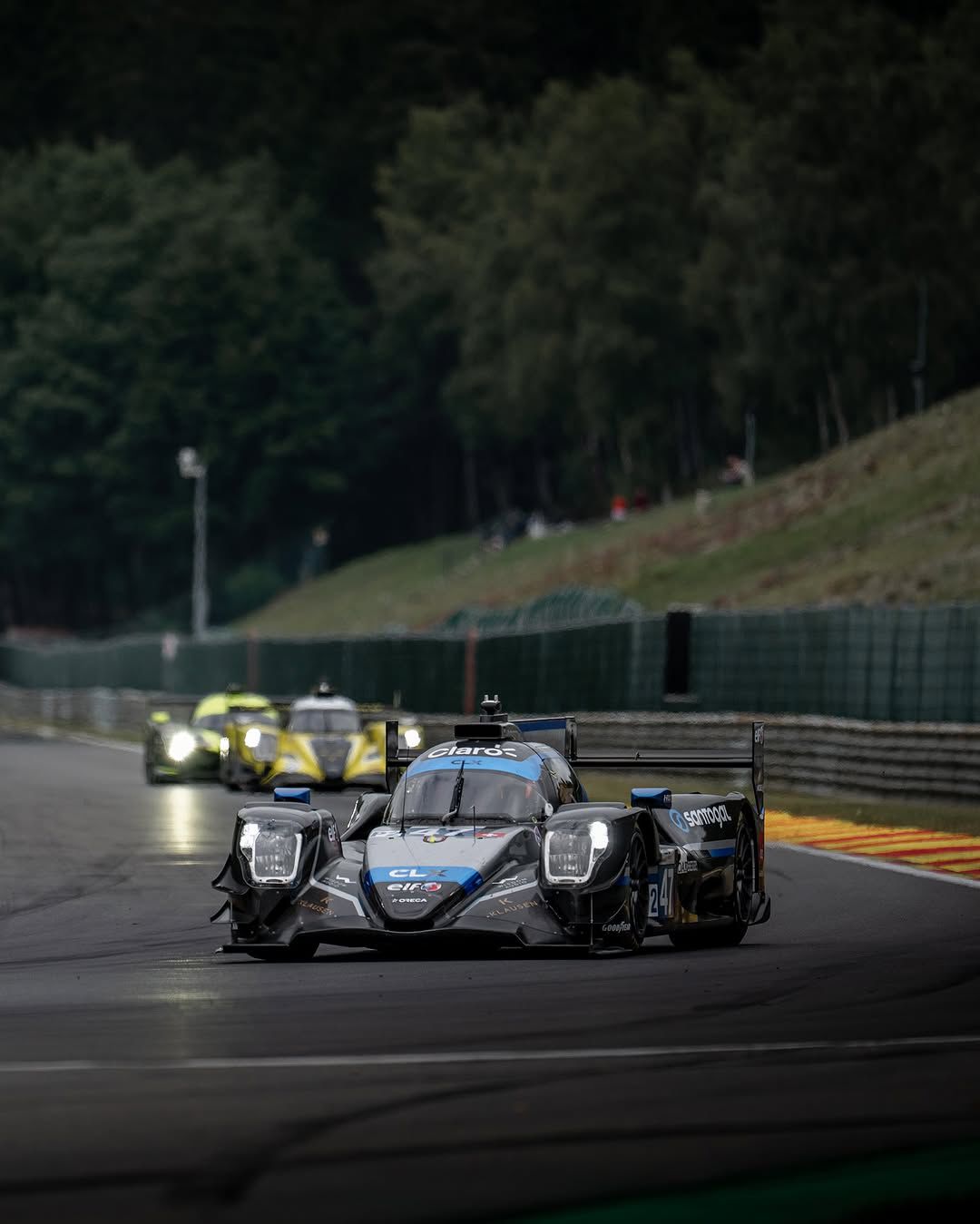 Enzo e Pietro Fittipaldi disputam sexto lugar na última volta das 4 horas de Spa no ELMS Enzo Fittipaldi