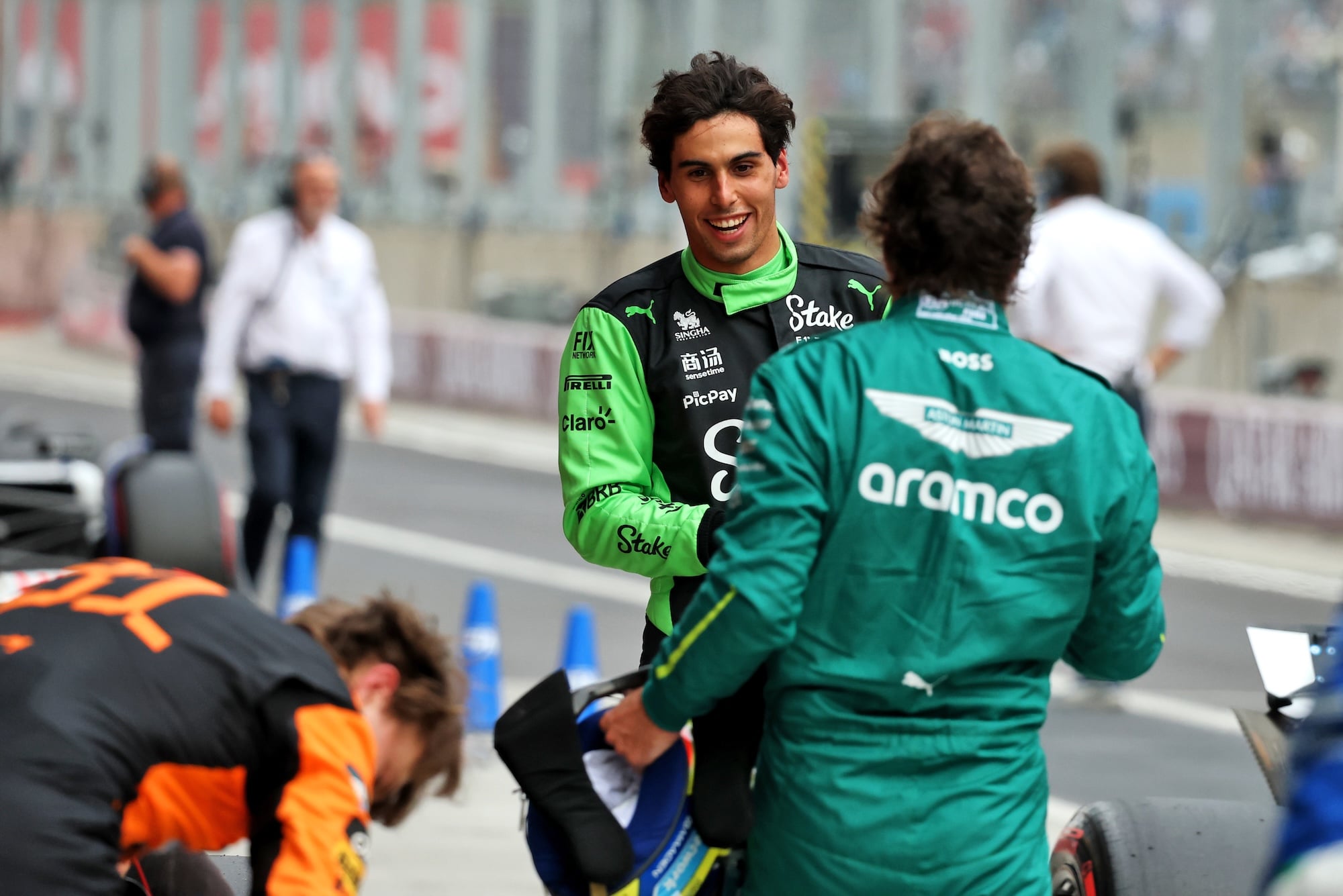 F1: Bortoleto fala de boa relação com Alonso: "É empresário e amigo"