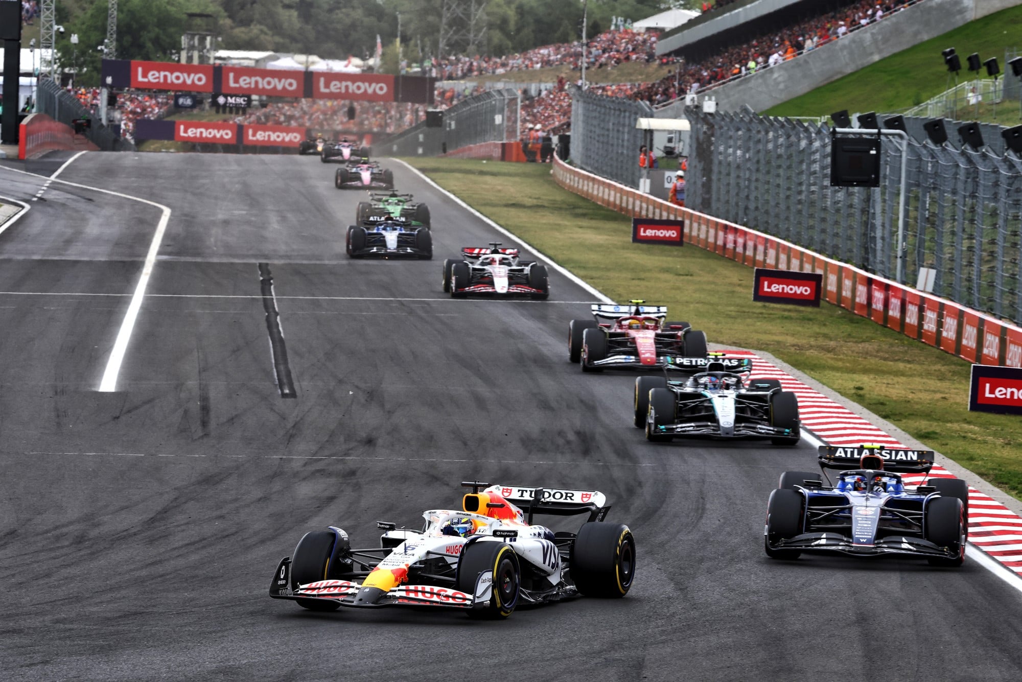 F1: Números e curiosidades do GP da Hungria 2025 com vitória da McLaren Isack Hadjar (FRA) Racing Bulls VCARB 02.