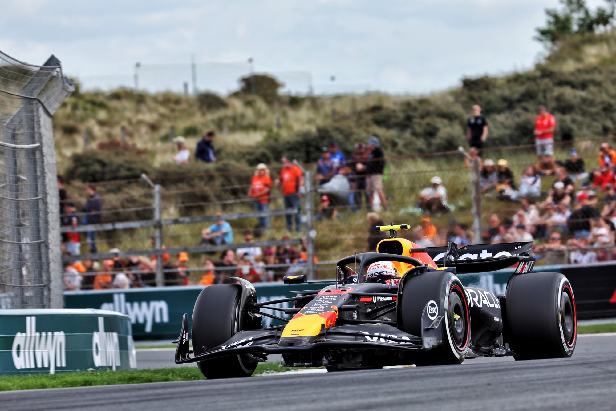 F1: Confira as imagens dos primeiros treinos do GP da Holanda Yuki Tsunoda (JPN) Red Bull Racing RB21.