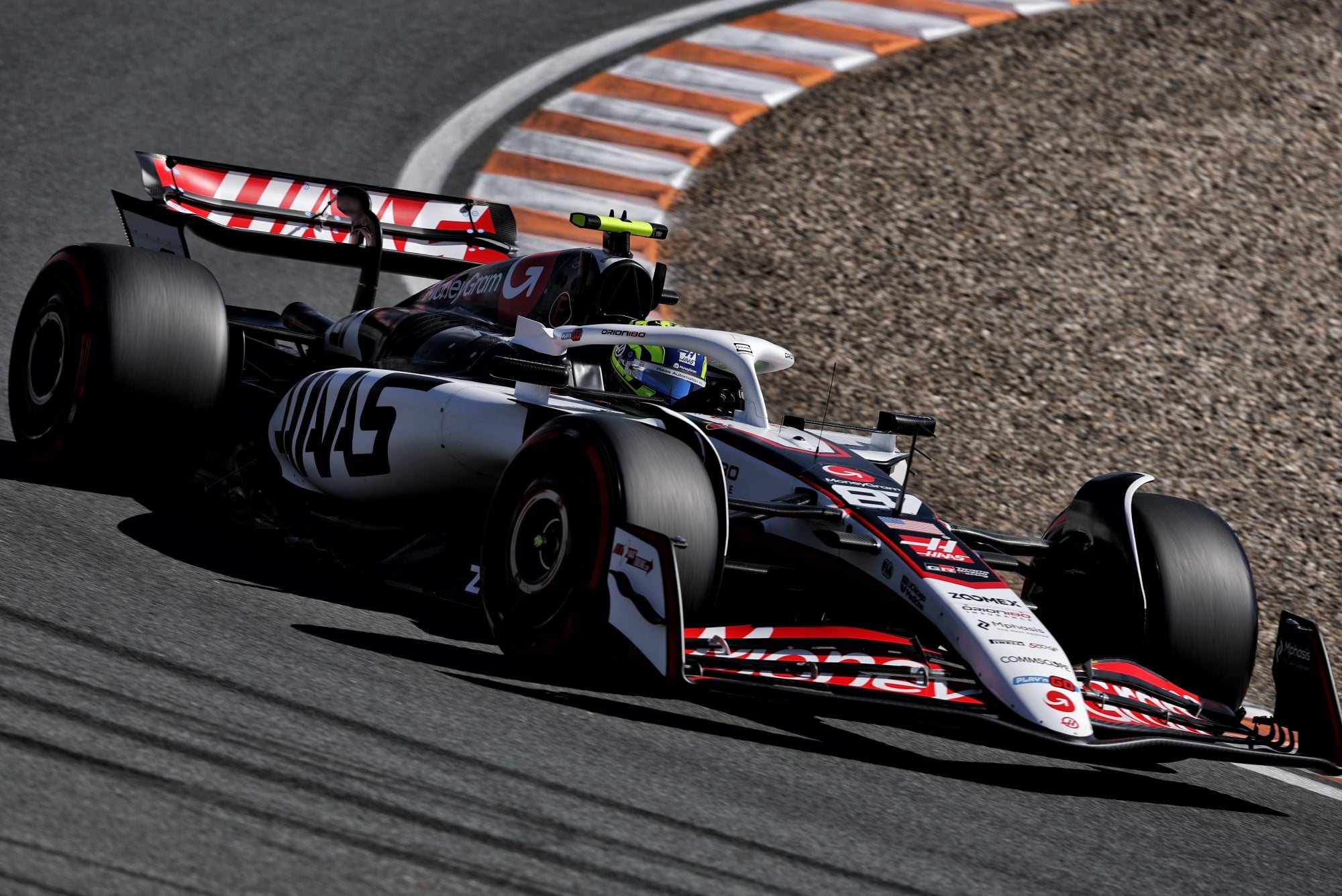 Oliver Bearman (GBR) Haas VF-25.