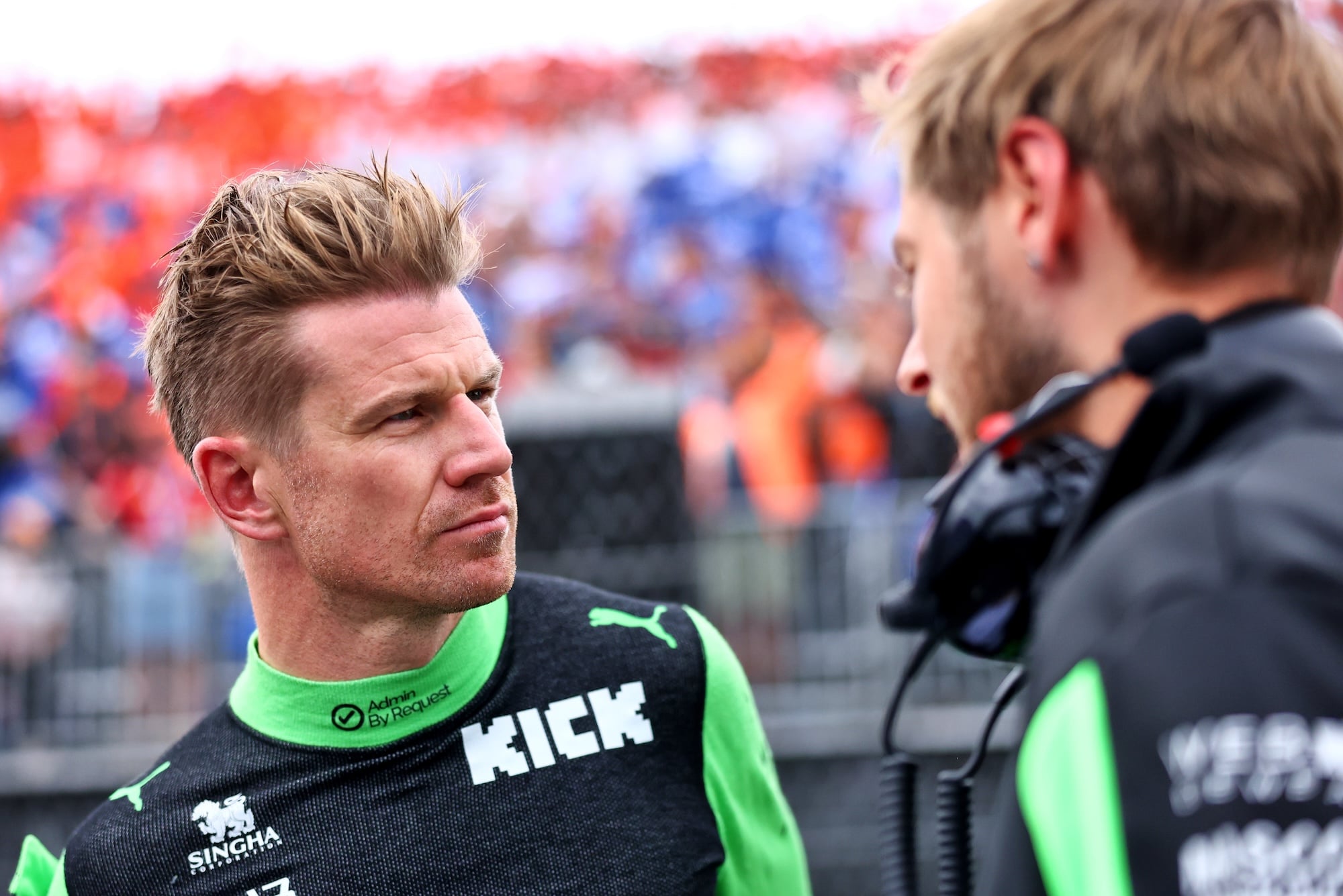 F1: Sauber busca recuperação na corrida em Baku Nico Hulkenberg (GER) Sauber on the grid.