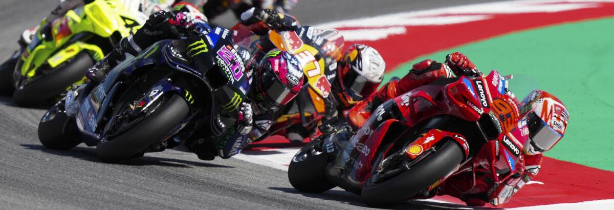 MotoGP: Marc Marquez vence Sprint em Barcelona após queda de Alex Marquez