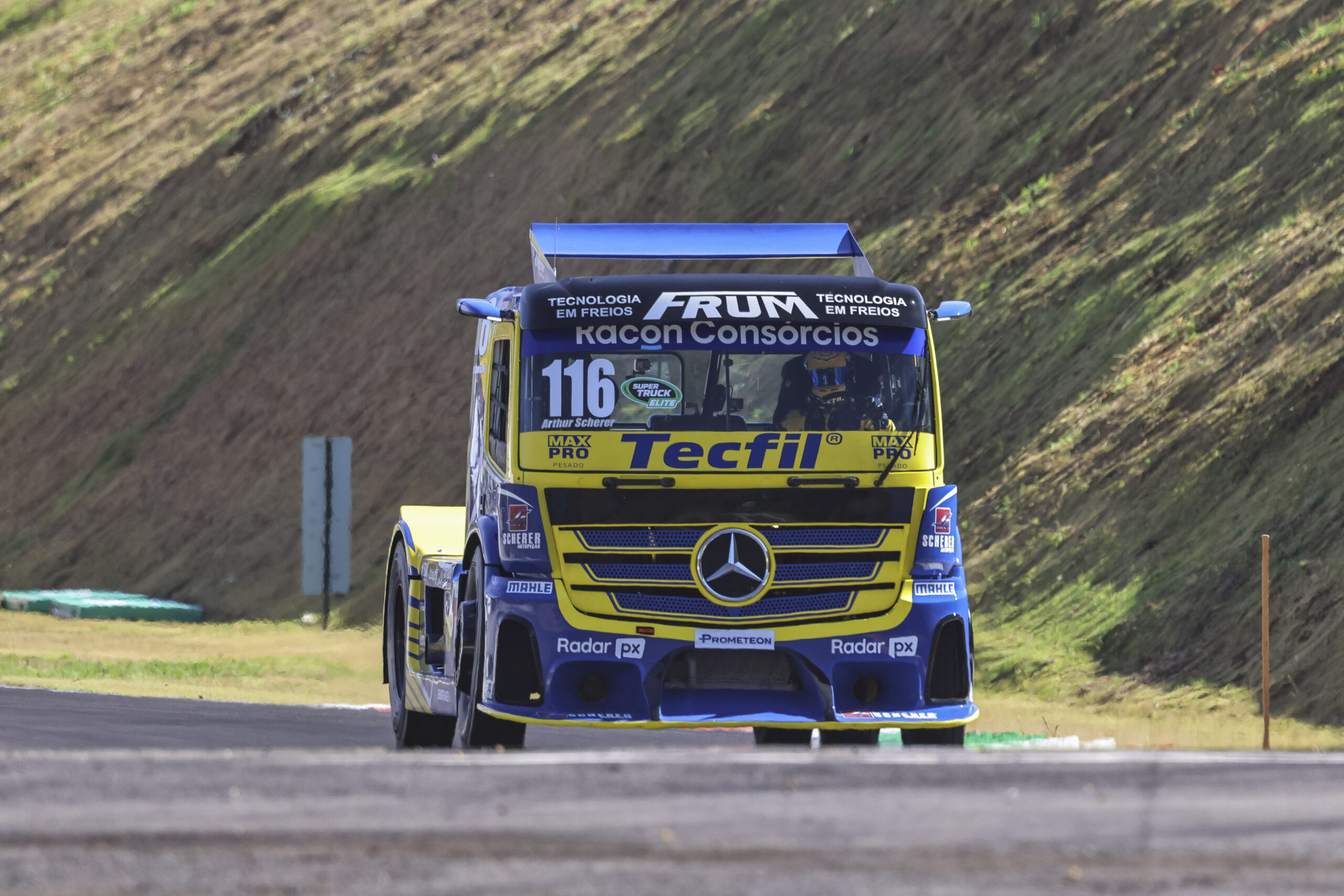 Copa Truck: Arthur Scherer segue com a Racon na disputa pela liderança da classe Elite
