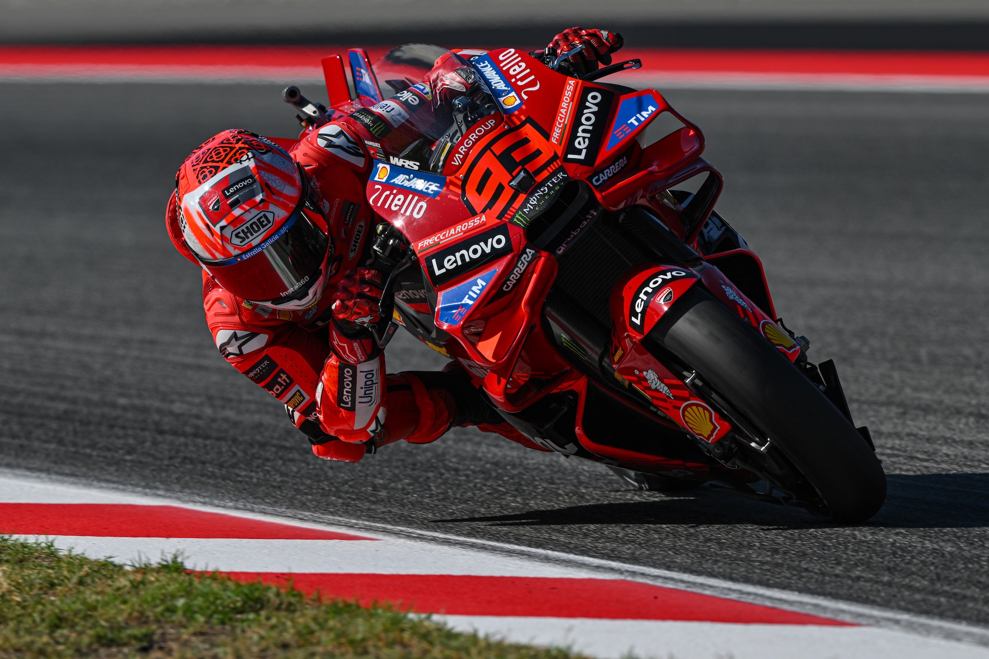 MotoGP: Marc Marquez conquista o 7º título mundial em temporada histórica