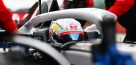 F1: Grosjean se emociona com homenagem em teste com a Haas