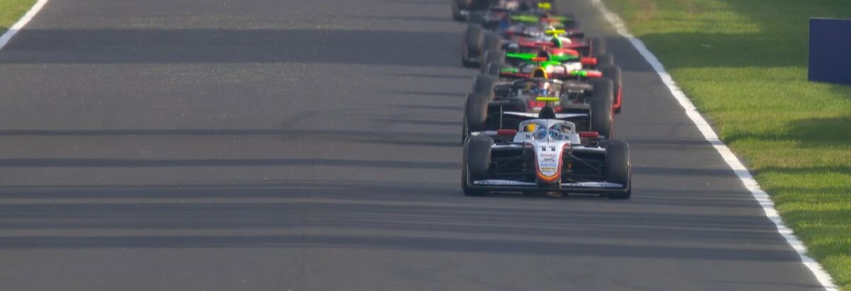 F3: Inthraphuvasak vence corrida agitada na Itália. Câmara garante top-5