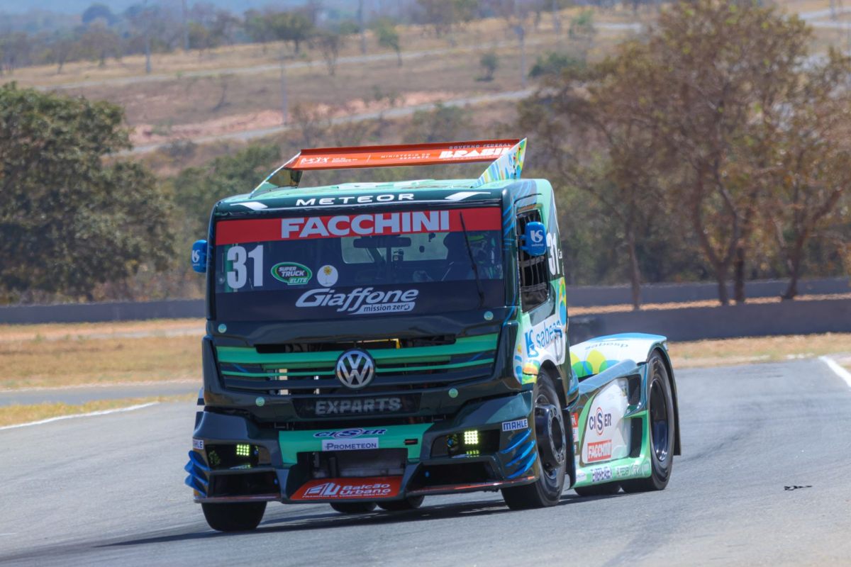 Copa Truck em Curvelo tem Totti e Giaffone na pole position Copa Truck em Curvelo tem Totti e Giaffone na pole position