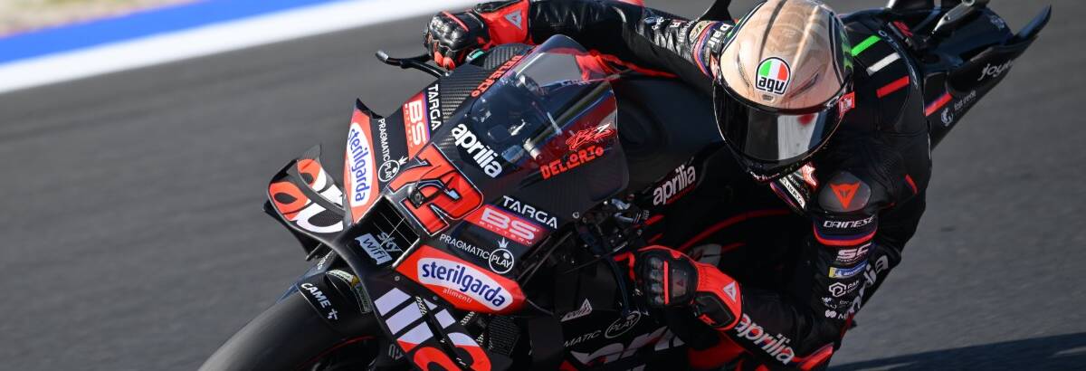 MotoGP: Bezzecchi vê Márquez cair e conquista vitória na sprint em Misano