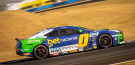 Cacá Bueno corre pela primeira vez no oval de Curvelo e busca manter sequência de pódios na NASCAR Brasil