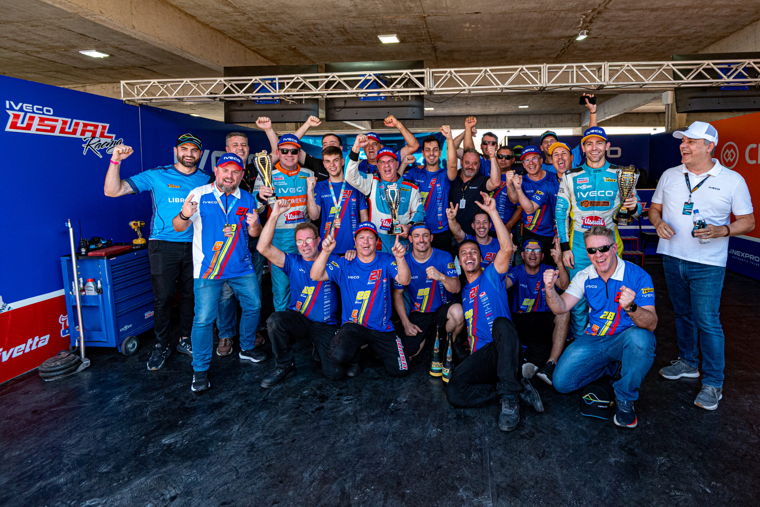 Iveco Usual Racing chega a Curvelo embalada por pódio triplo na Copa Truck