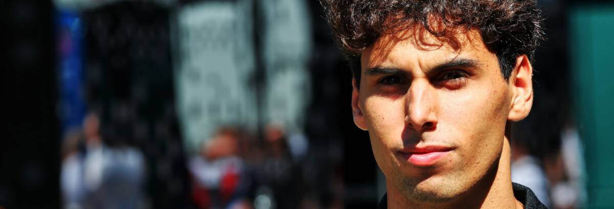 F1: Bortoleto reposta foto onde aparece indo para Baku com outros pilotos