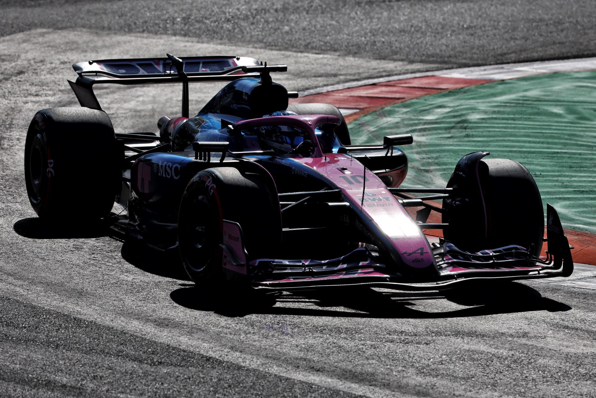 Pierre Gasly (FRA) Alpine F1 Team A525.