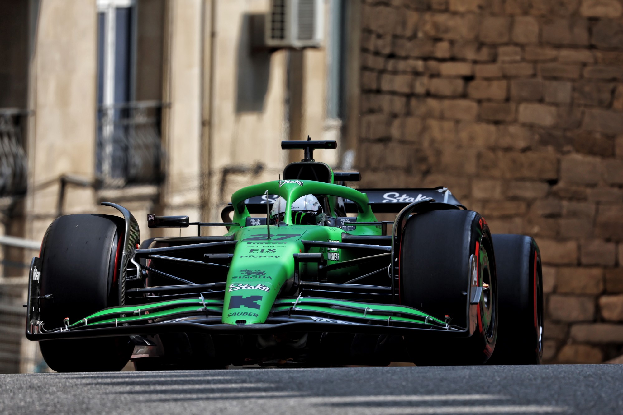 Galeria: Confira as imagens do primeiro dia da F1 no Azerbaijão Nico Hulkenberg (GER) Sauber C45.