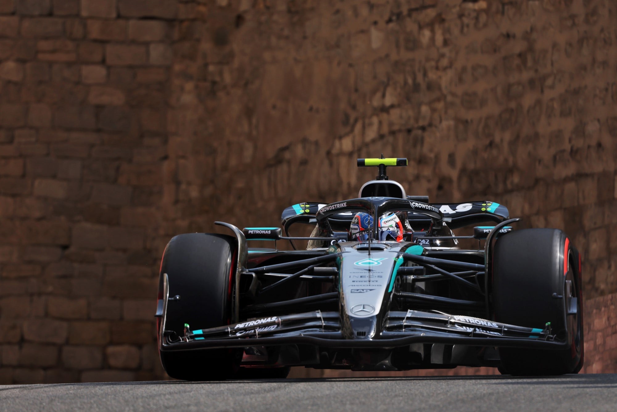 F1: Mercedes mantém cautela mesmo como favorita para 2026 Andrea Kimi Antonelli (ITA) Mercedes AMG F1 W16.