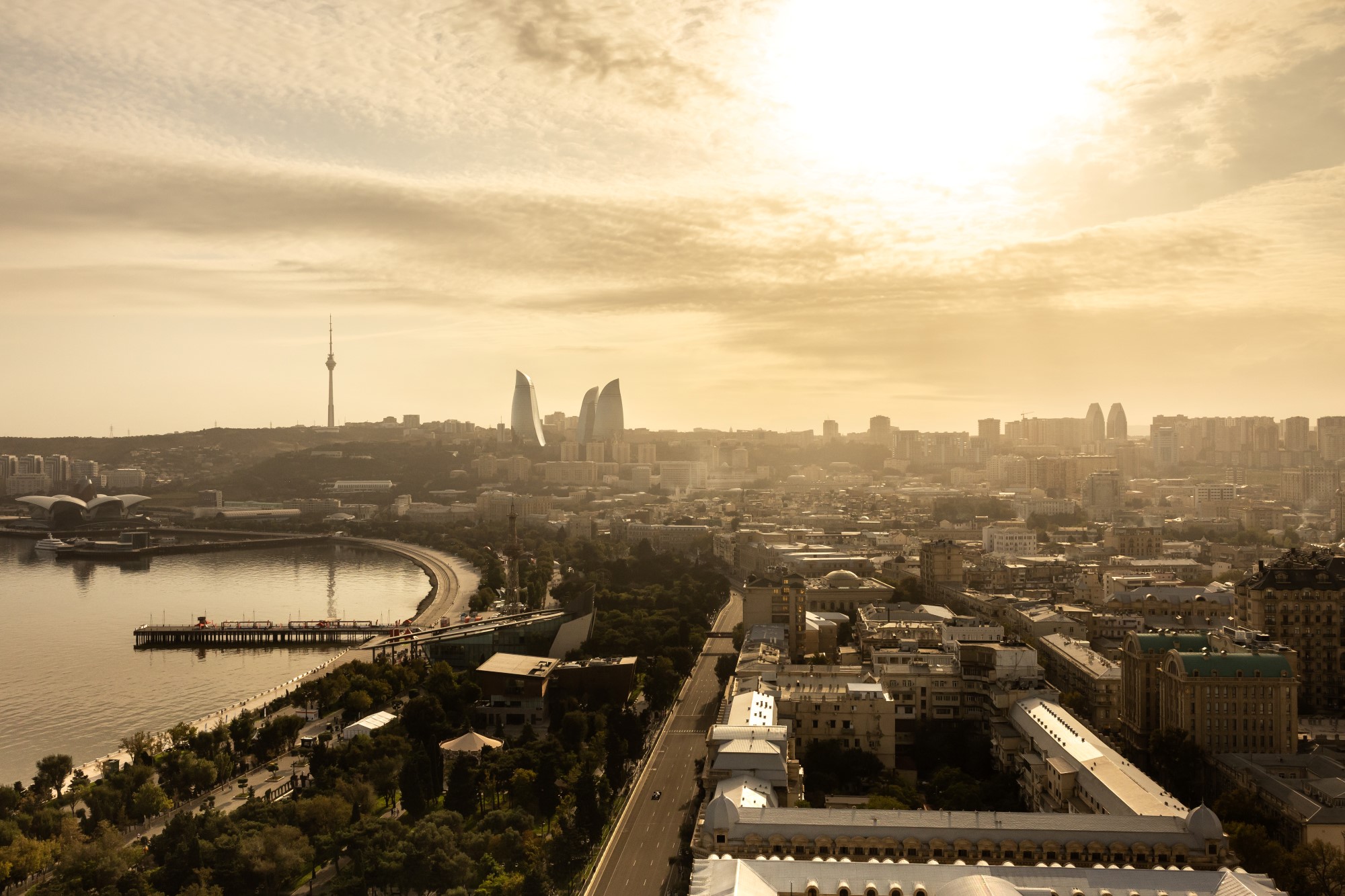 Galeria: Confira as imagens do primeiro dia da F1 no Azerbaijão Carlos Sainz (ESP) Atlassian Williams Racing FW47.