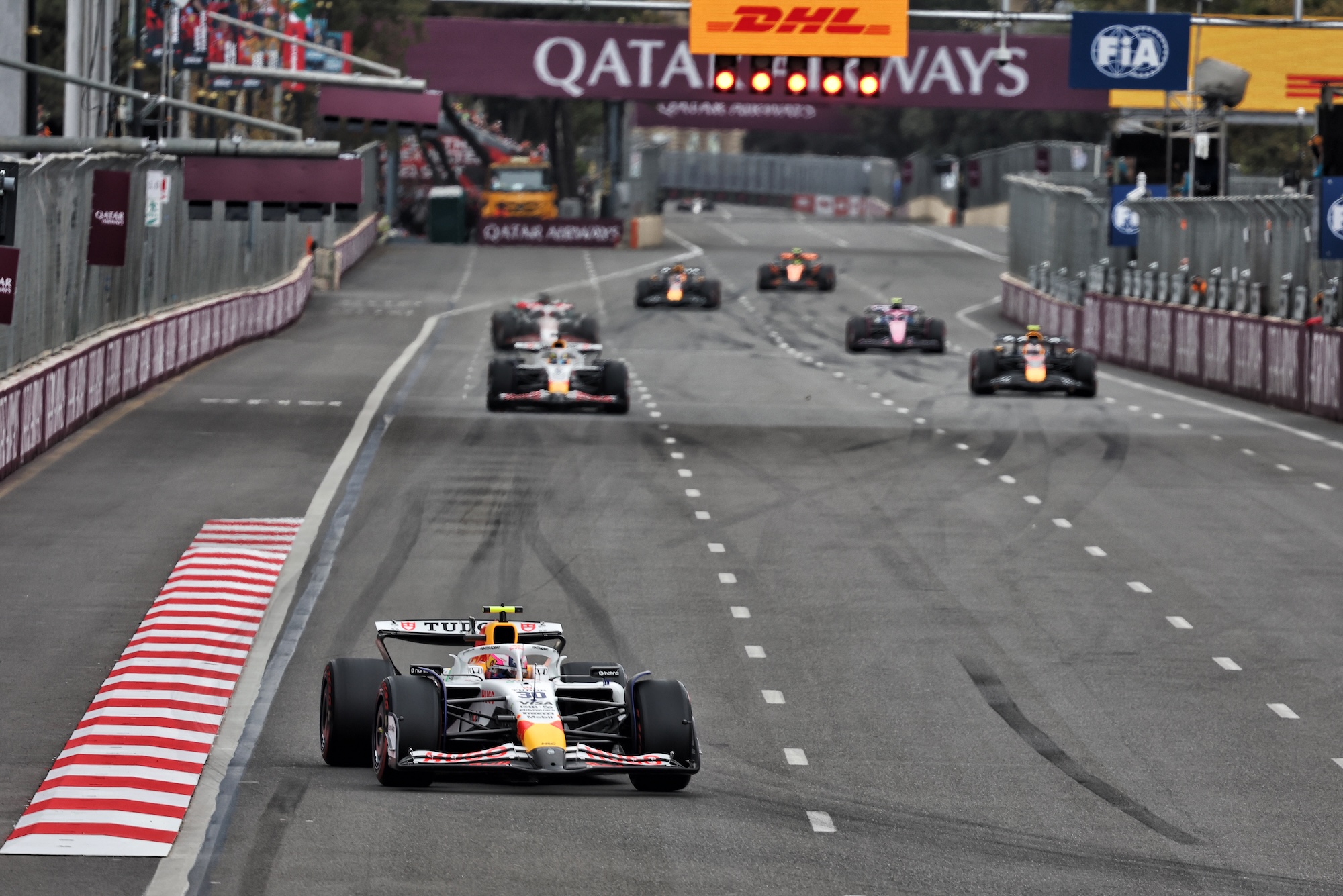 F1: Lawson fala em corrida gratificante em Baku: "Resultado importante" Liam Lawson (NZL) Racing Bulls VCARB 02.