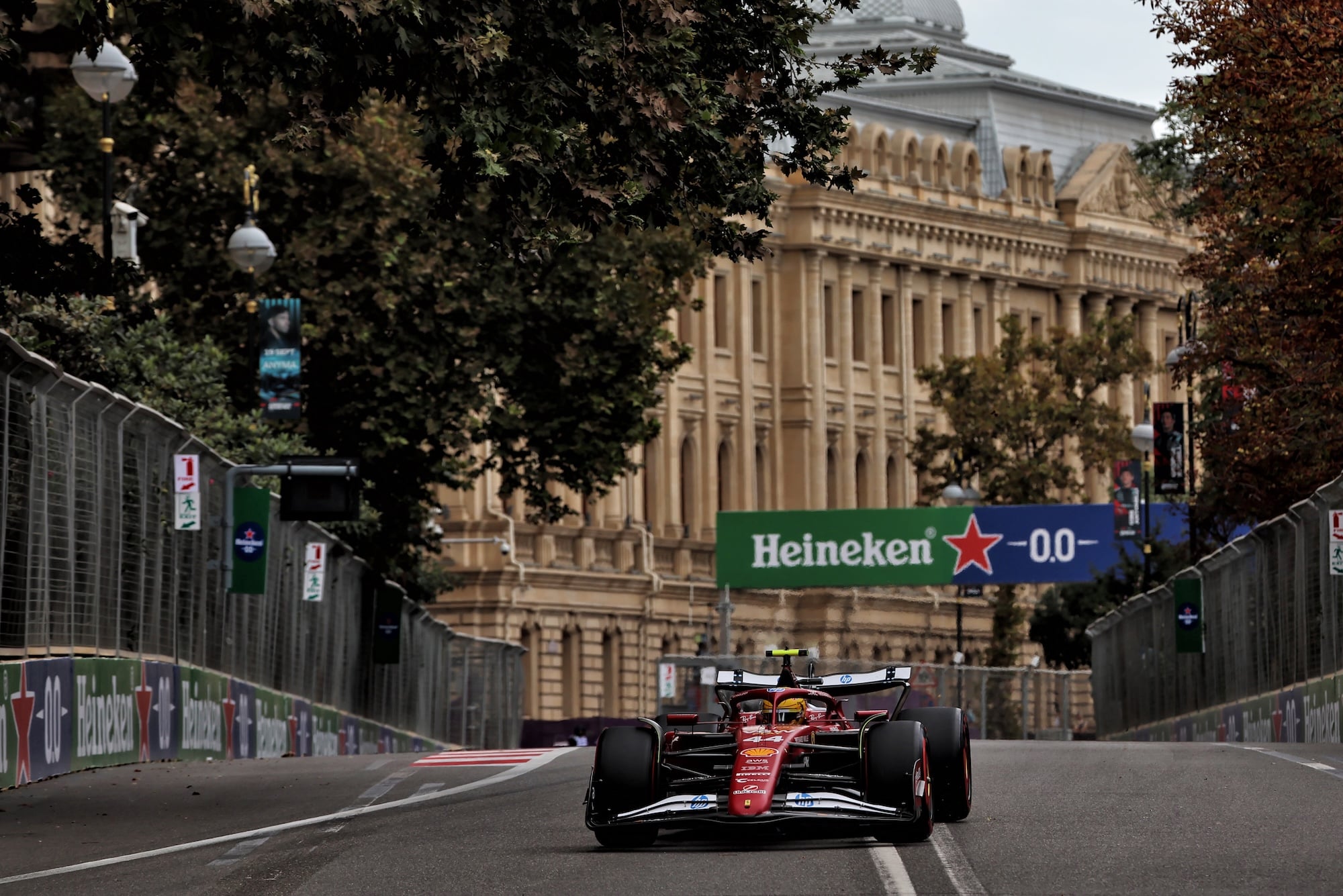 F1: Hamilton admite dificuldade da Ferrari em acompanhar rivais em Austin Lewis Hamilton (GBR) Ferrari SF-25.