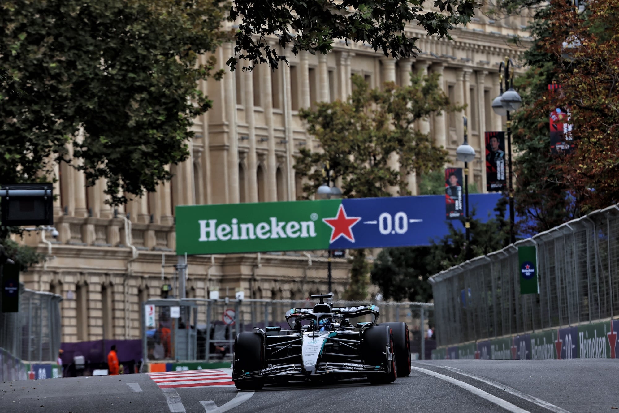 George Russell (GBR) Mercedes AMG F1 W16.