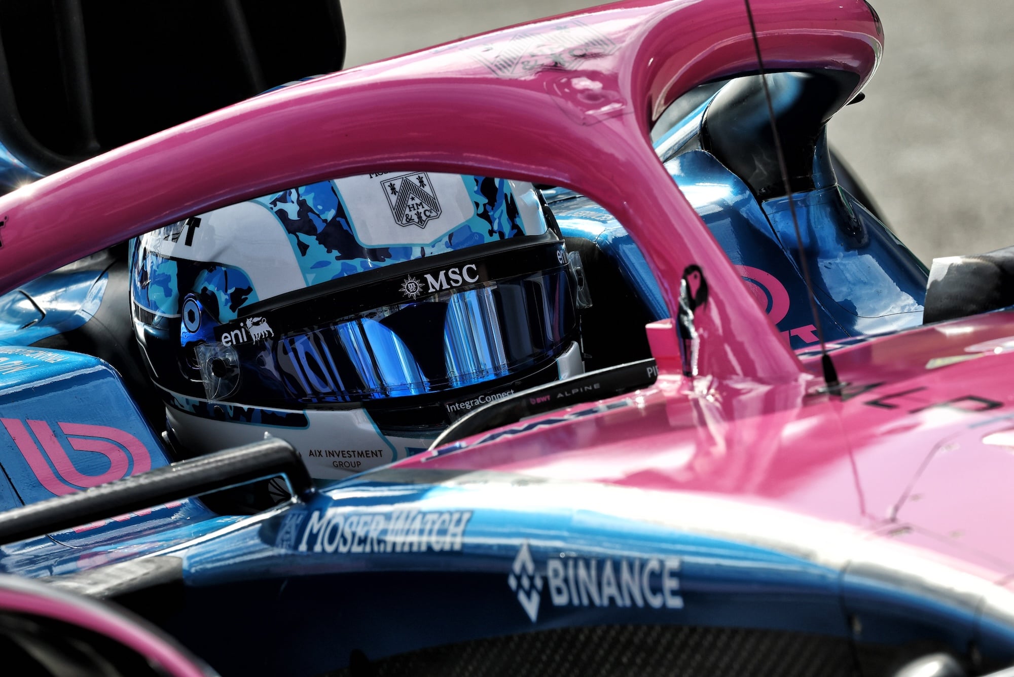 F1: "Quero estar na frente, independentemente do carro", afirmou Gasly sobre regulamento de 2026 Pierre Gasly (FRA) Alpine F1 Team A525 in the pits.