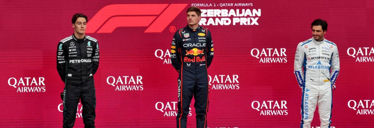 F1: Sainz minimiza comparação com Hamilton após pódio no Azerbaijão