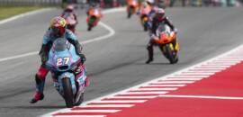 Moto2: Holgado vence de ponta a ponta em Barcelona e conquista primeira vitória