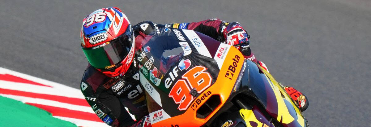 Dixon barra no fim Sasaki e lidera dia de treinos da Moto2 no Japão