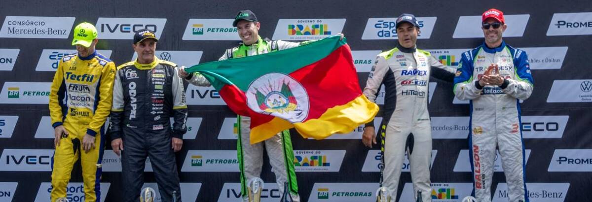 Roncen conquista primeira vitória na Copa Truck