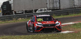 Piloto CAR Racing, Rafael Reis lidera primeiro treino para a etapa de Campo Grande da Stock Car