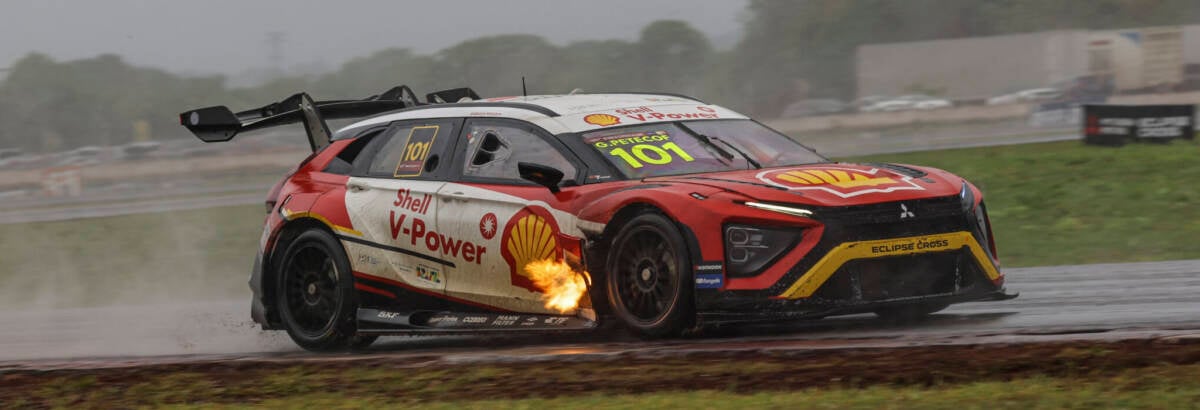 CAR Racing tem desempenho positivo e conquista top-10 com Gianluca Petecof na chuva em Campo Grande