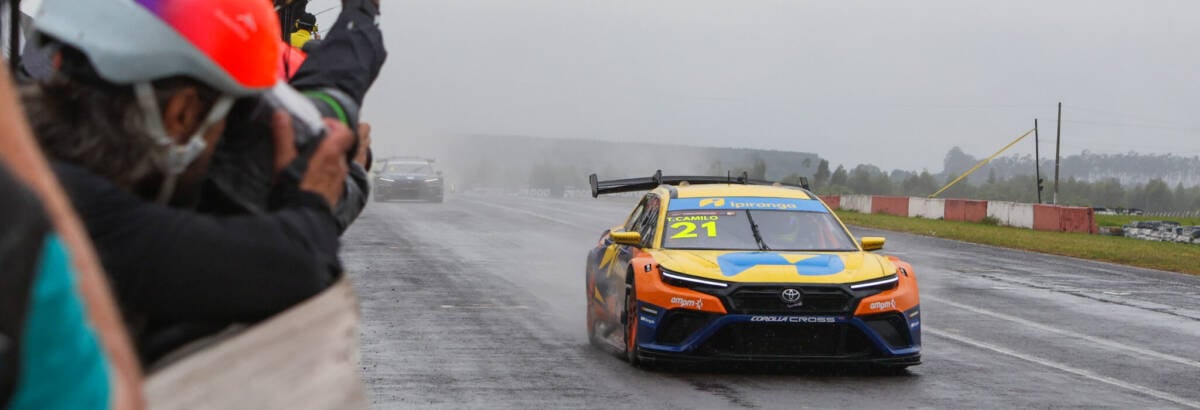 TOYOTA GAZOO Racing vence debaixo de chuva em Campo Grande com Thiago Camilo