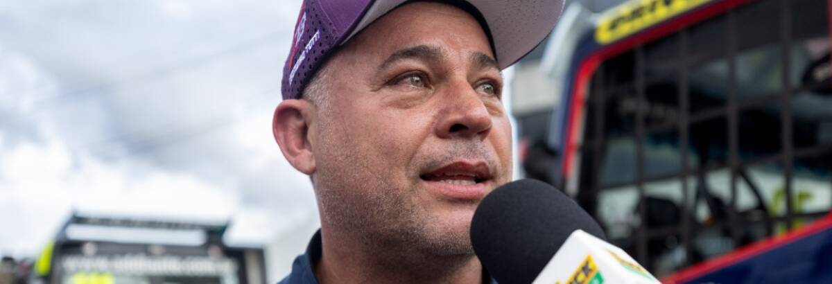 Implacável, Totti arranca para pole position em Londrina