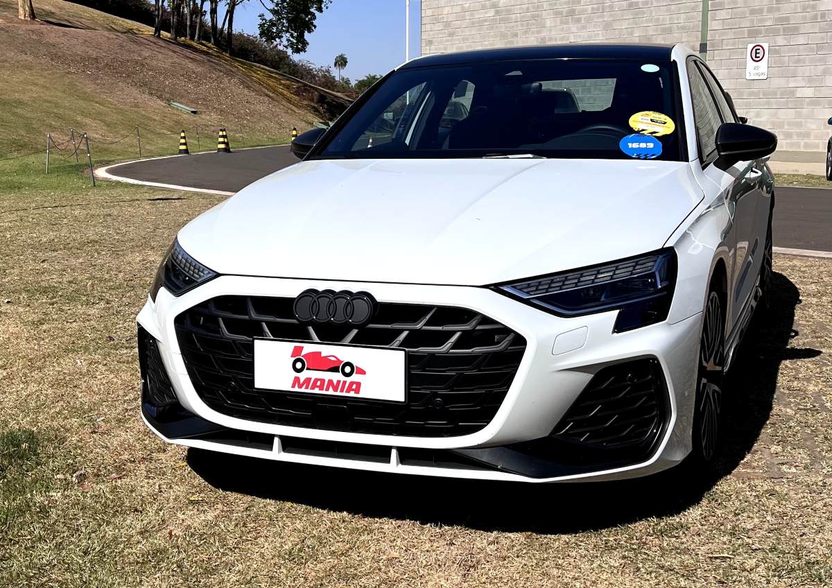 Audi A3 Sedan 2025 impressiona por refinamento e baixo consumo na estrada