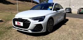 Audi A3 Sedan 2025 impressiona por refinamento e baixo consumo na estrada