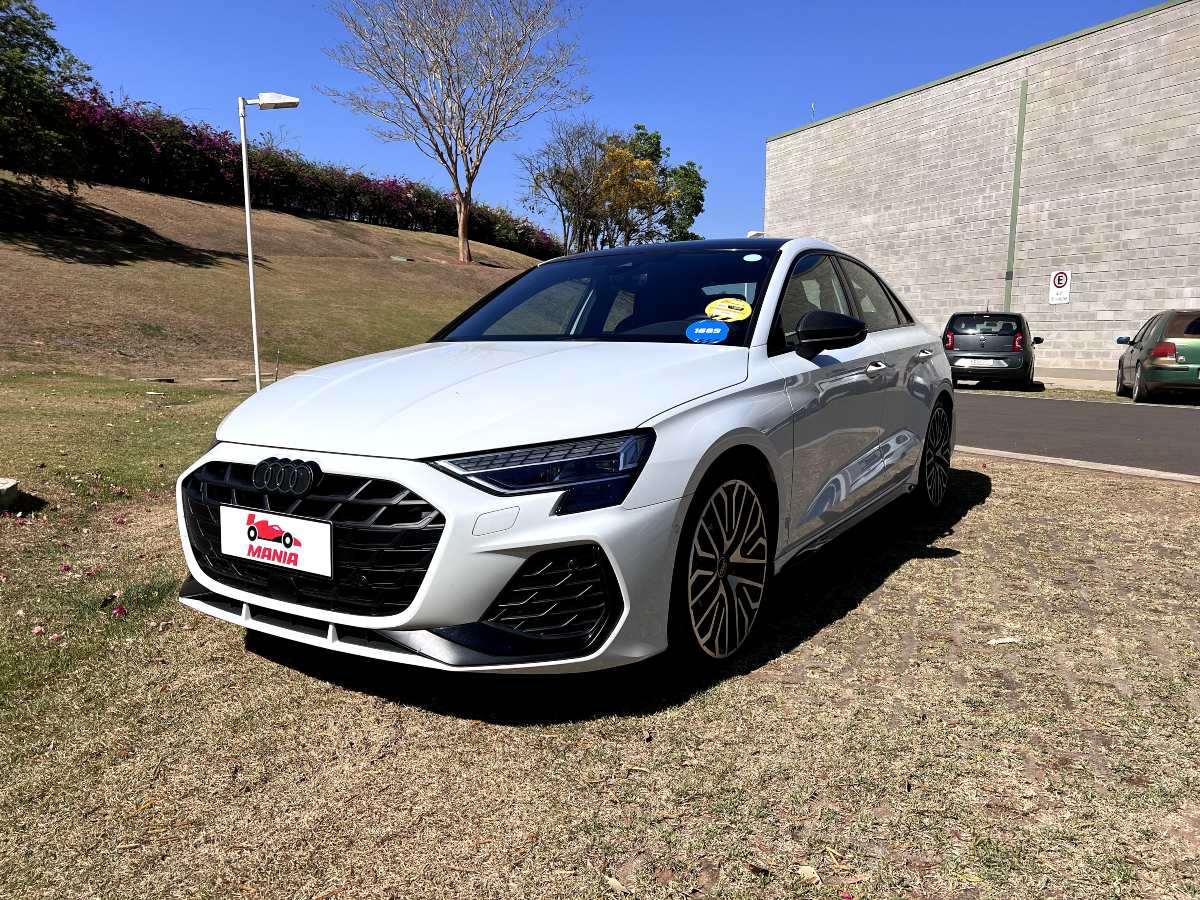 Audi A3 Sedan 2025 impressiona por refinamento e baixo consumo na estrada