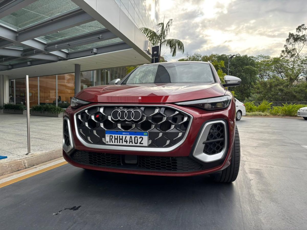 Audi SQ5 2026 combina luxo e esportividade com precisão alemã