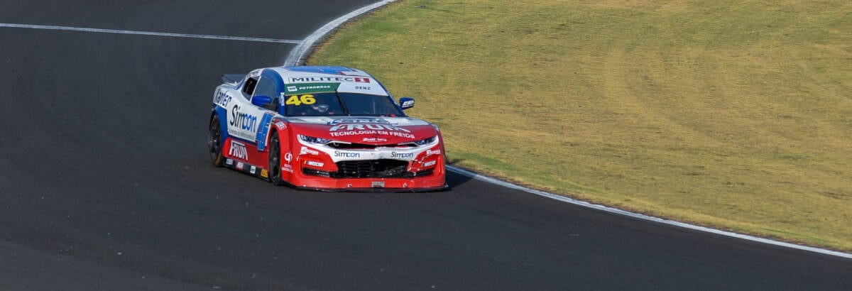 Assista AO VIVO o classificatório da oitava e penúltima etapa da NASCAR Brasil