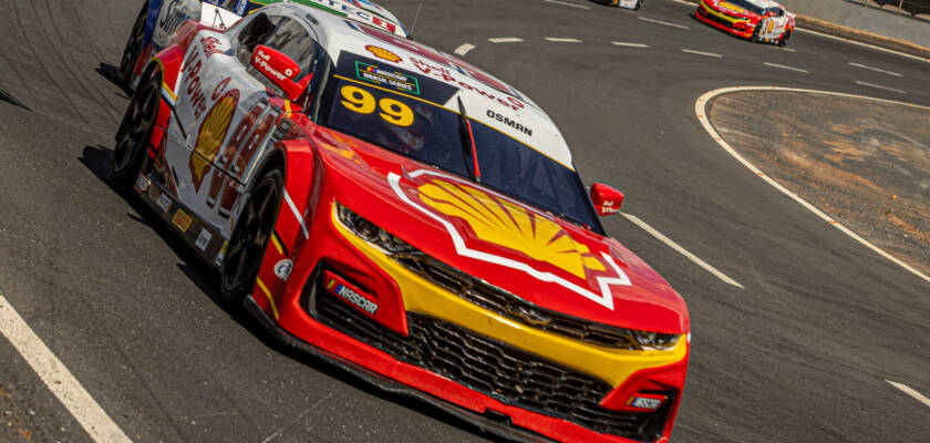 Galid Osman retorna ao Velocitta para a penúltima etapa da Nascar