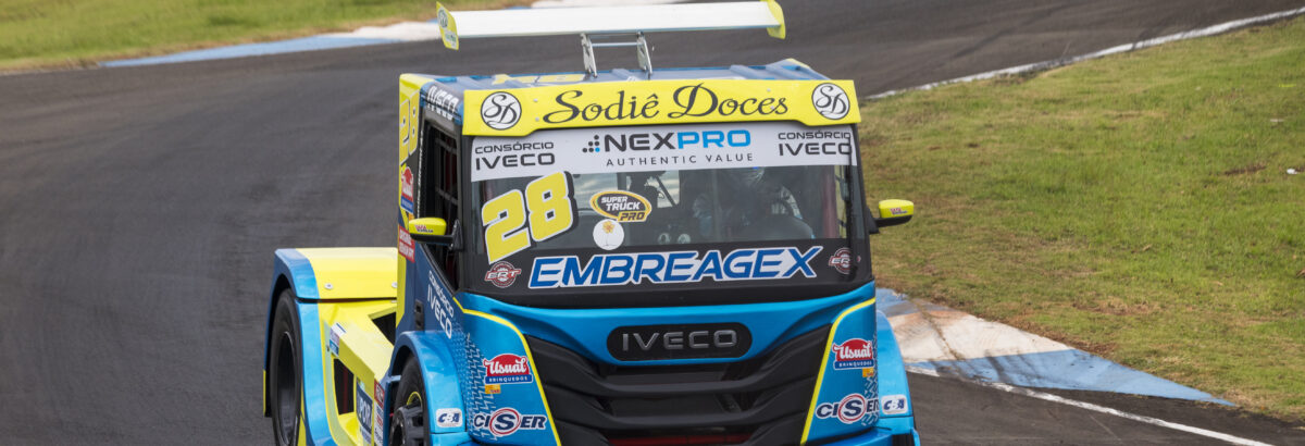 Dirani coloca Iveco Usual Racing em 2º lugar no primeiro dia de atividades da Copa Truck em Londrina