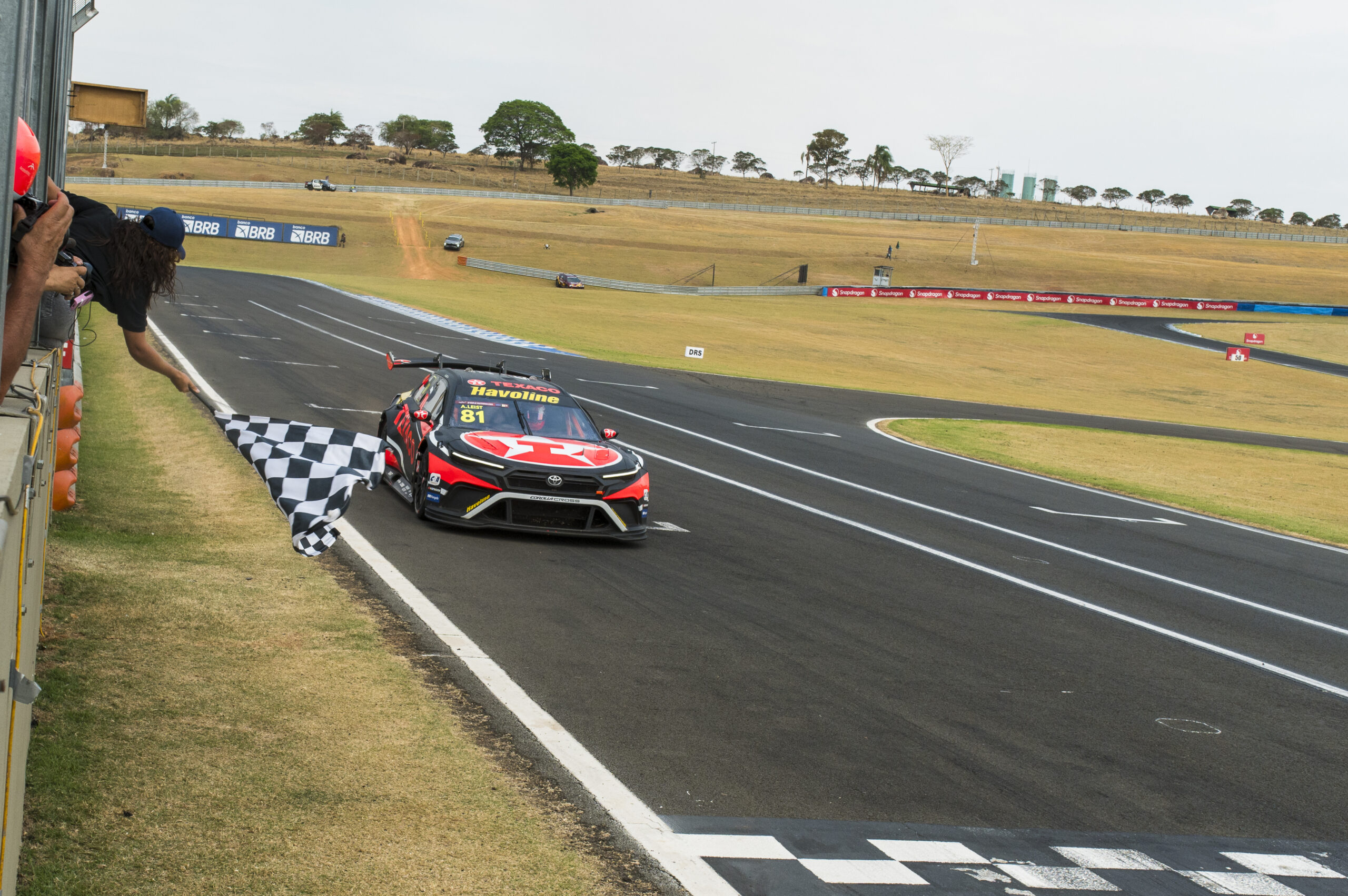 Arthur Leist vence com a TOYOTA GAZOO Racing no Velocitta Arthur Leist