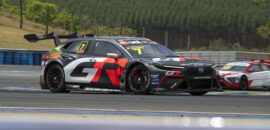 JP de Oliveira vai ao Q3 e garante sétimo lugar no grid da Stock Car no Velocitta com a TOYOTA GAZOO Racing
