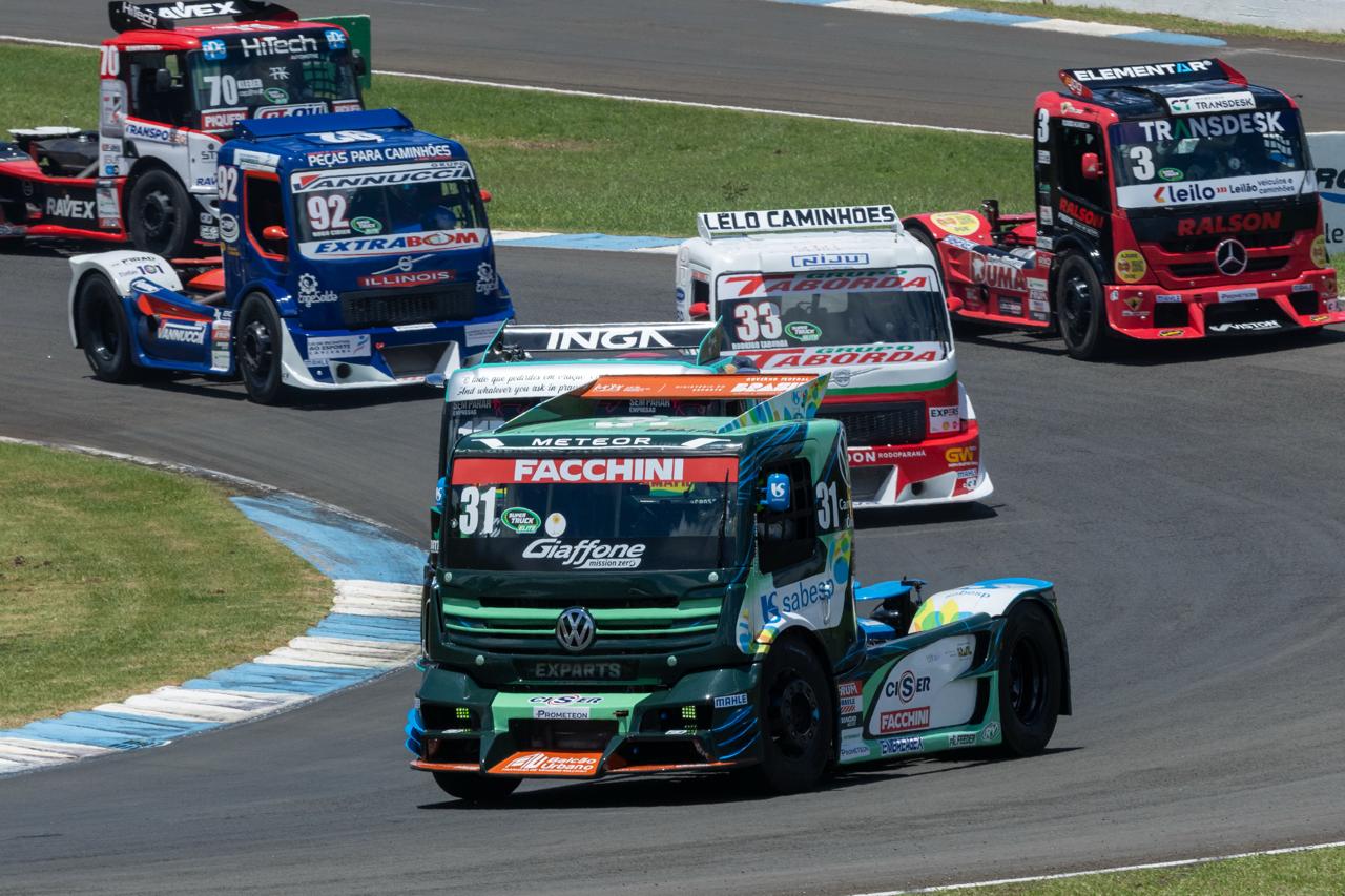 Nic Giaffone conquista pódio em Londrina e segue na disputa por título da Copa Truck Nic Giaffone