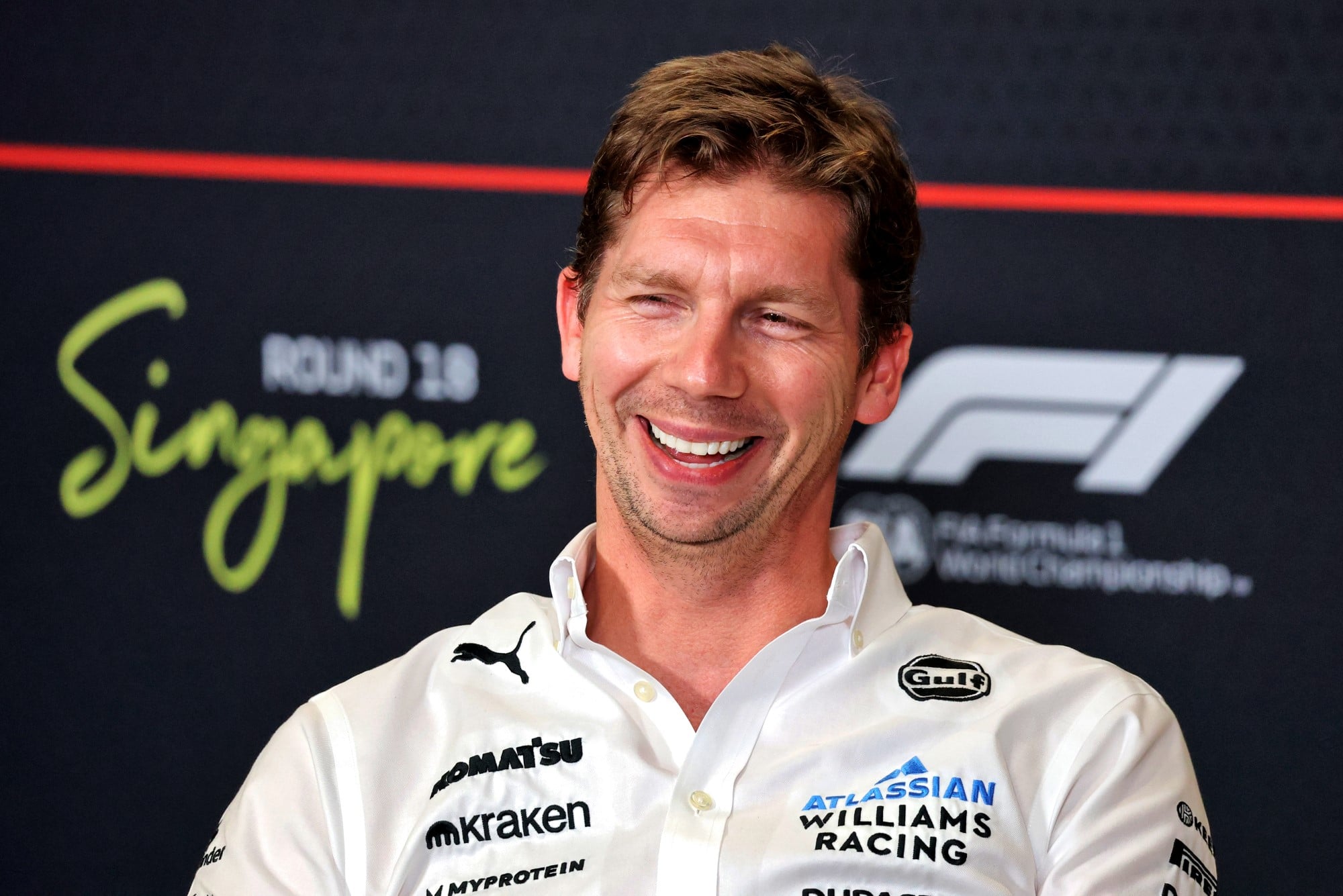 F1: Vowles promete "vingança" após ser derrubado na comemoração do pódio de Sainz