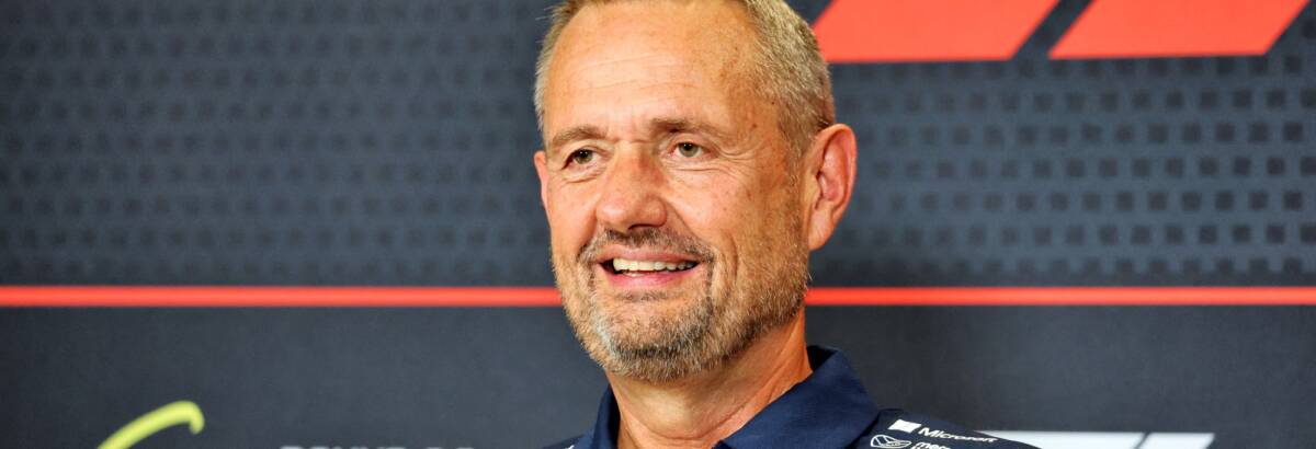 F1: Diretor da Alpine se pronuncia sobre polêmica do motor da Mercedes