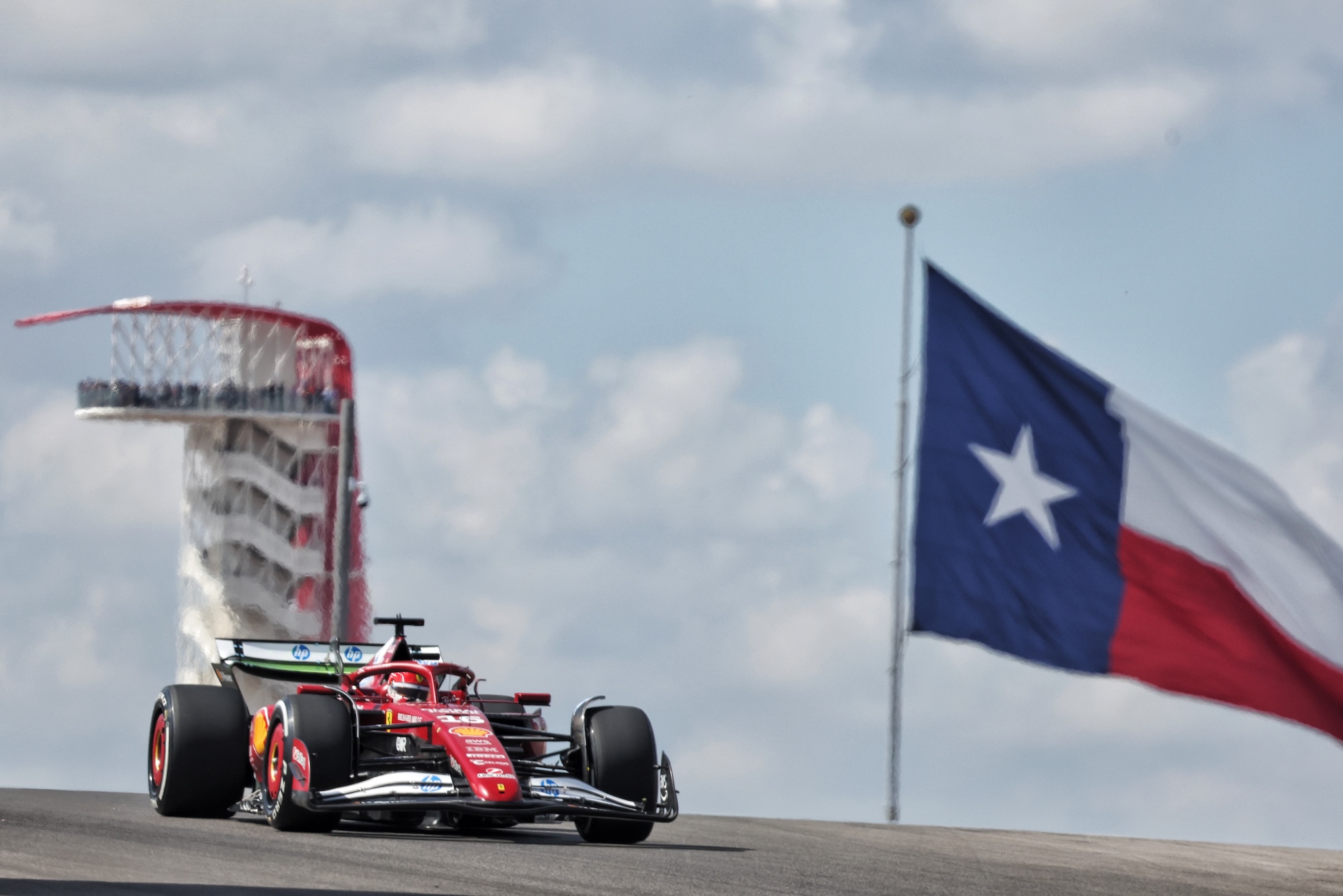 F1: Confira as imagens do primeiro dia do GP dos Estados Unidos Charles Leclerc (MON) Ferrari SF-25.