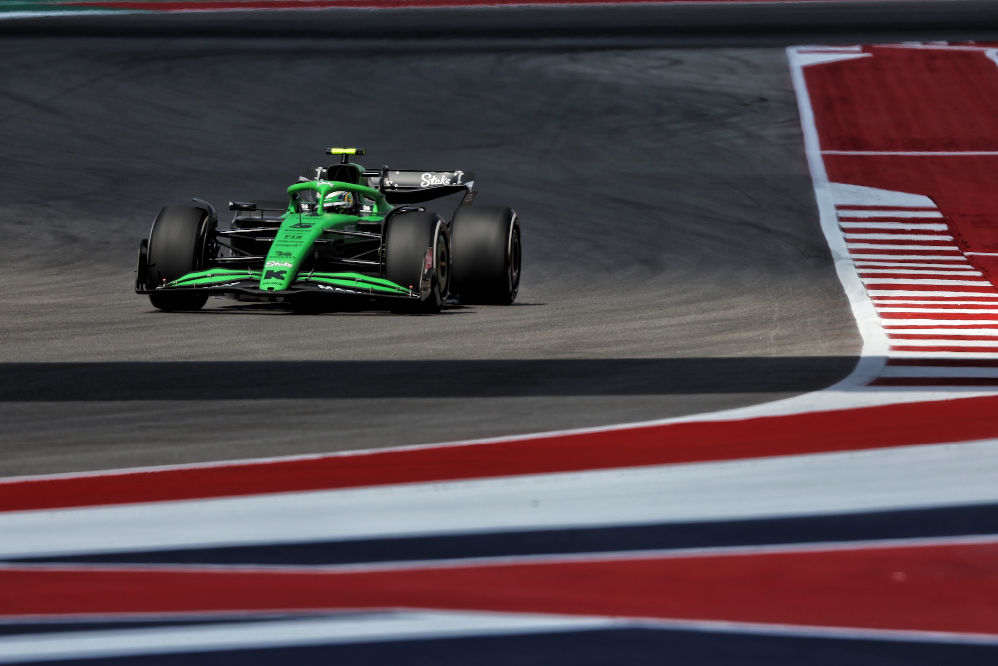 F1: Hulkenberg brilha com P4, mas Bortoleto enfrenta dificuldades no Texas Gabriel Bortoleto (BRA) Sauber C45.