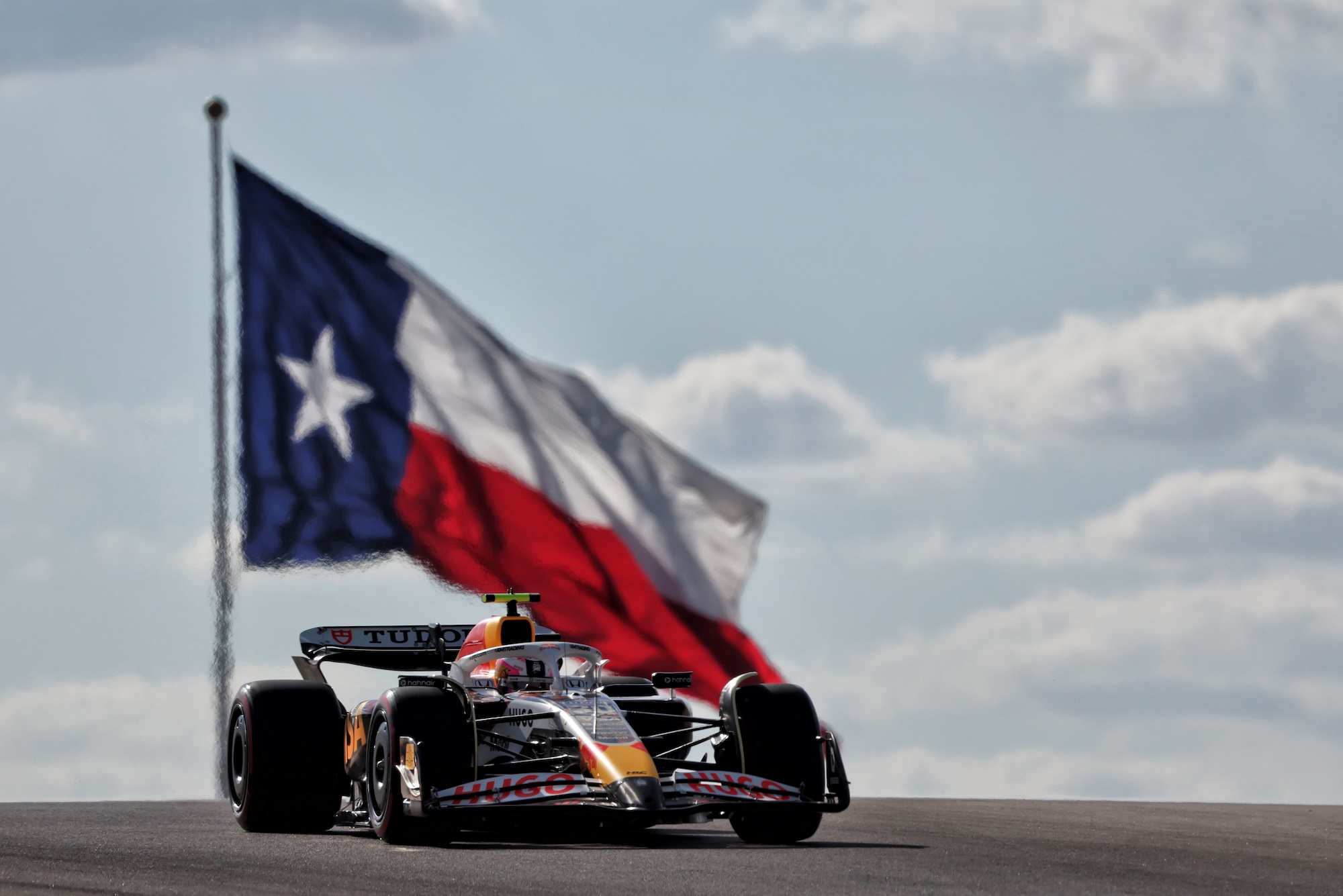 F1: Confira as imagens deste sábado do GP dos Estados Unidos 2025 Liam Lawson (NZL) Racing Bulls VCARB 02.