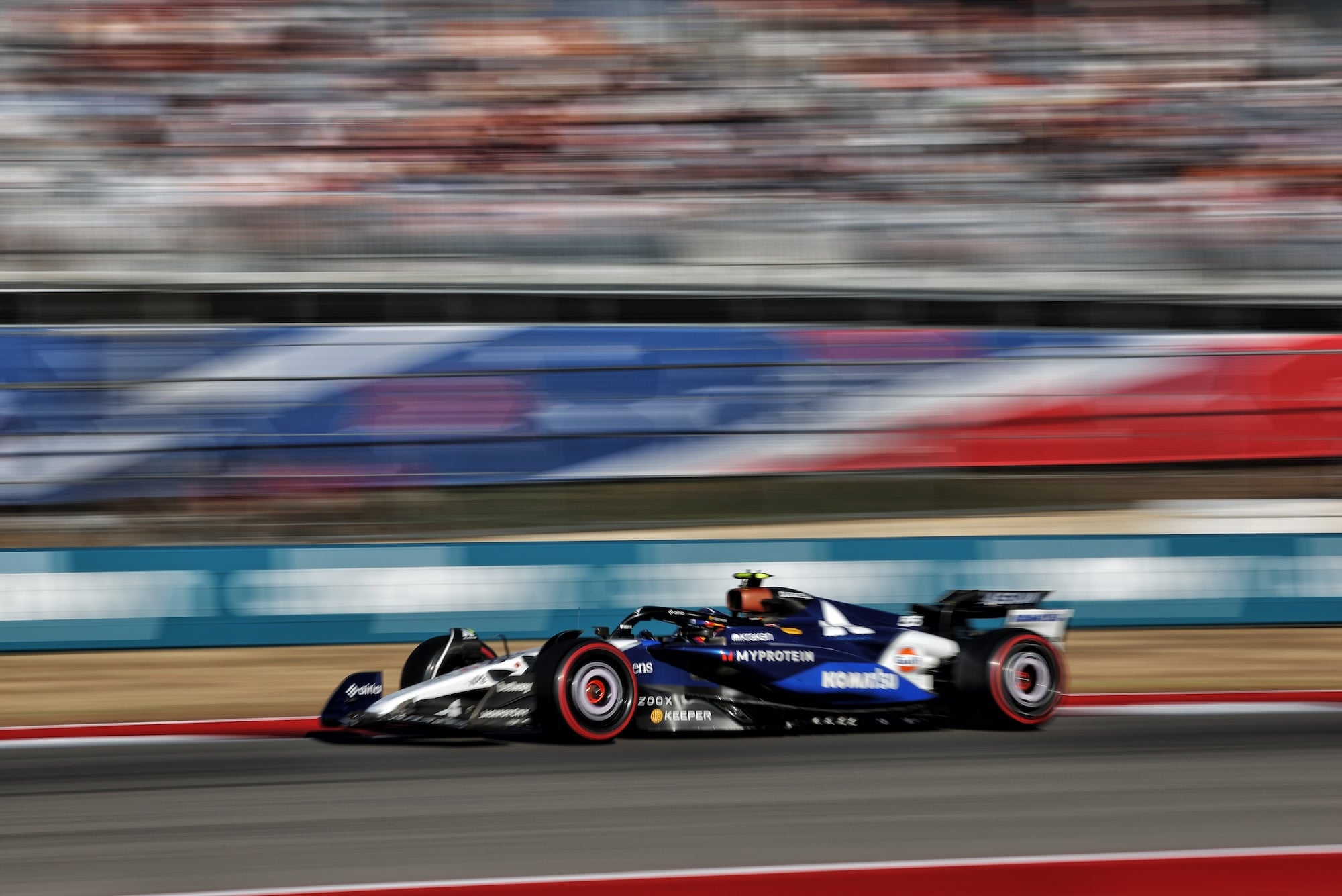 F1: Confira as imagens deste sábado do GP dos Estados Unidos 2025 Carlos Sainz (ESP) Atlassian Williams Racing FW47.