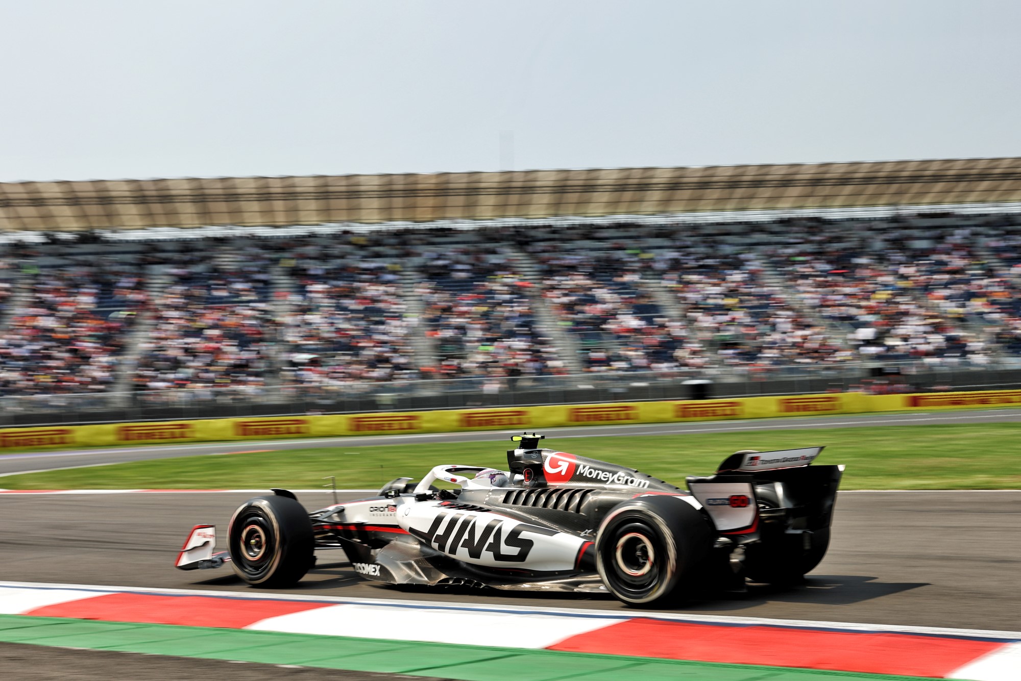 F1: Confira as imagens do primeiro dia de treinos do GP do México 2025 Ryo Hirakawa (JPN) Haas VF-25 Reserve Driver.